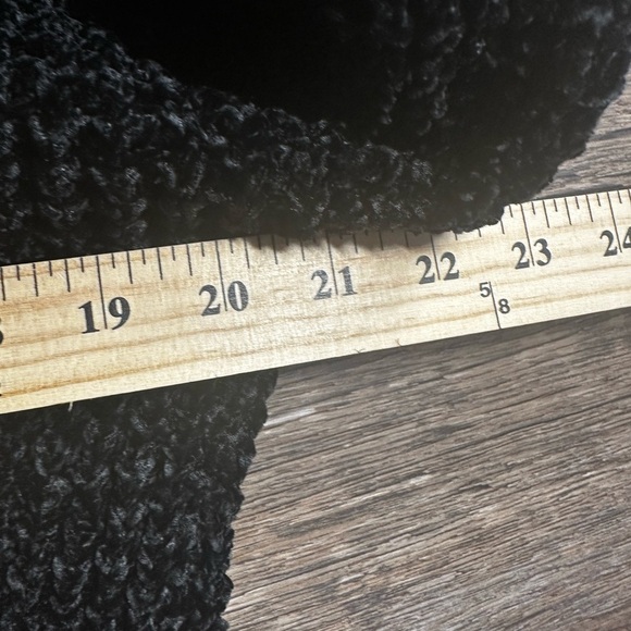 Sanctuary Black Crew Neck Super Soft Sweater Womens XS - Picture 3 of 8